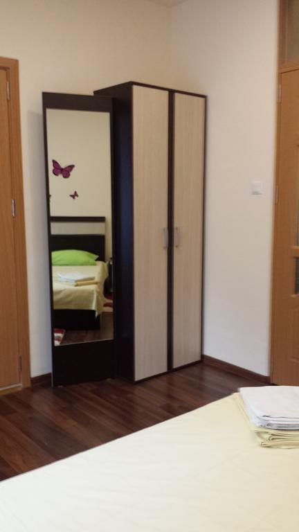 Rent House Universitate Appartamento Bucarest Esterno foto